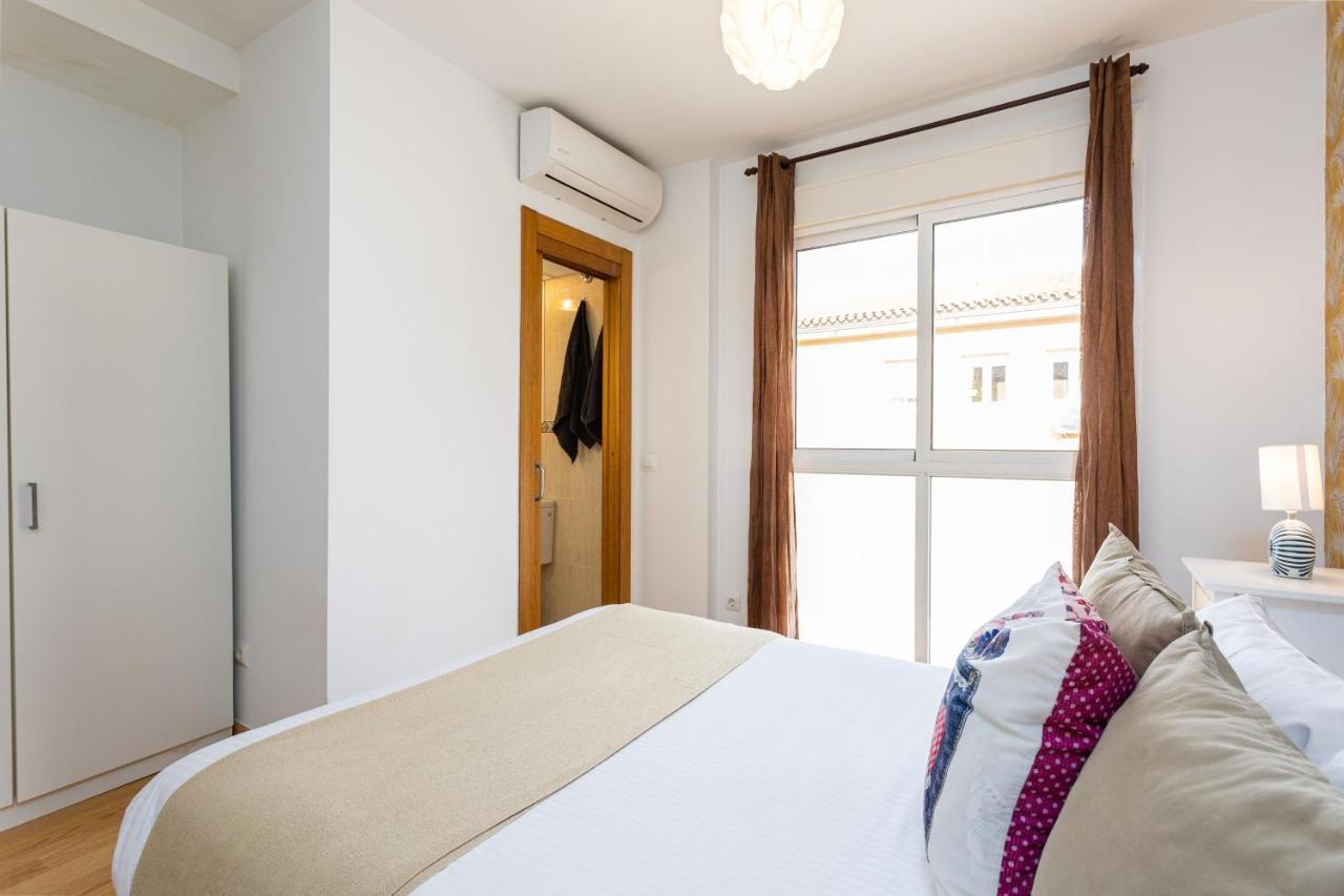Holidays2Malaga Cruz Verde City Center With Aircon & Wifi Zewnętrze zdjęcie